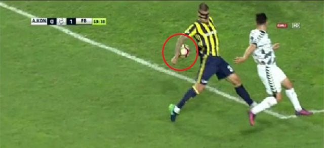 Süper Lig’in ilk devresinde yapılan hakem hataları