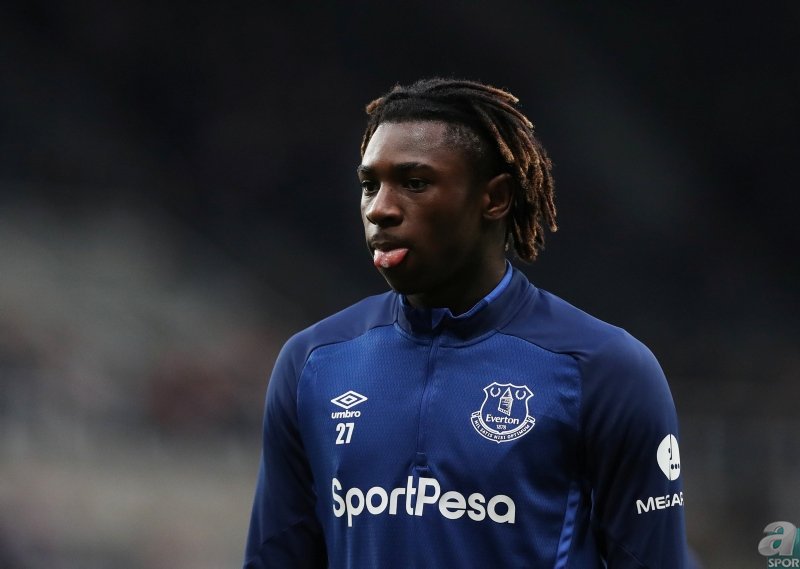 Yıldız futbolcudan corona virüsü skandalı! Kulüpten açıklama geldi