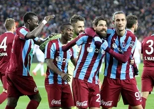 Trabzonspor yeni stadında farklı başladı