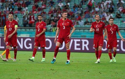 Son dakika spor haberi: Türkiye FIFA dünya sıralamasında 39.luğa geriledi!