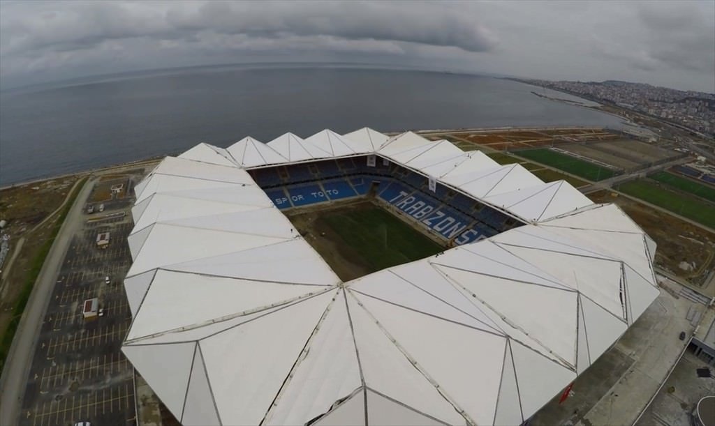 Trabzonspor’un yeni evi Akyazı Stadı tamamlanıyor