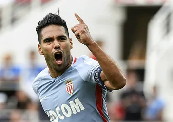 Falcao'ya hapis cezası