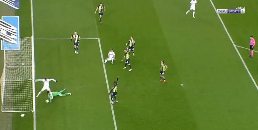 Fenerbahçe'den Konyaspor maçında yoğun itiraz! Altay Bayındır... - 2