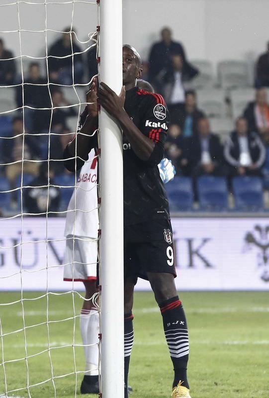 Sosyal Medya’da Demba Ba yorumları