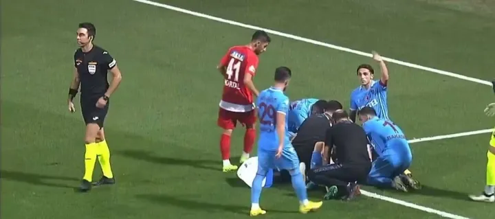 Dorukhan Toköz Ümraniyespor - Trabzonspor maçına sakatlanarak oyundan ayrıldı - 4