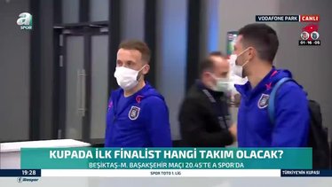 Başakşehir Beşiktaş maçı için stada ulaştı