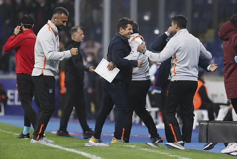Başakşehir 3-2 Beşiktaş (MAÇ SONUCU-ÖZET) | Gol düellosunda kazanan Başakşehir! - 2