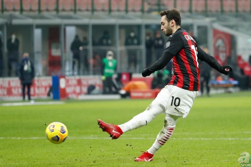 Son dakika spor haberleri: Galatasaray’dan transferde ses getirecek harekat! Hakan Çalhanoğlu...