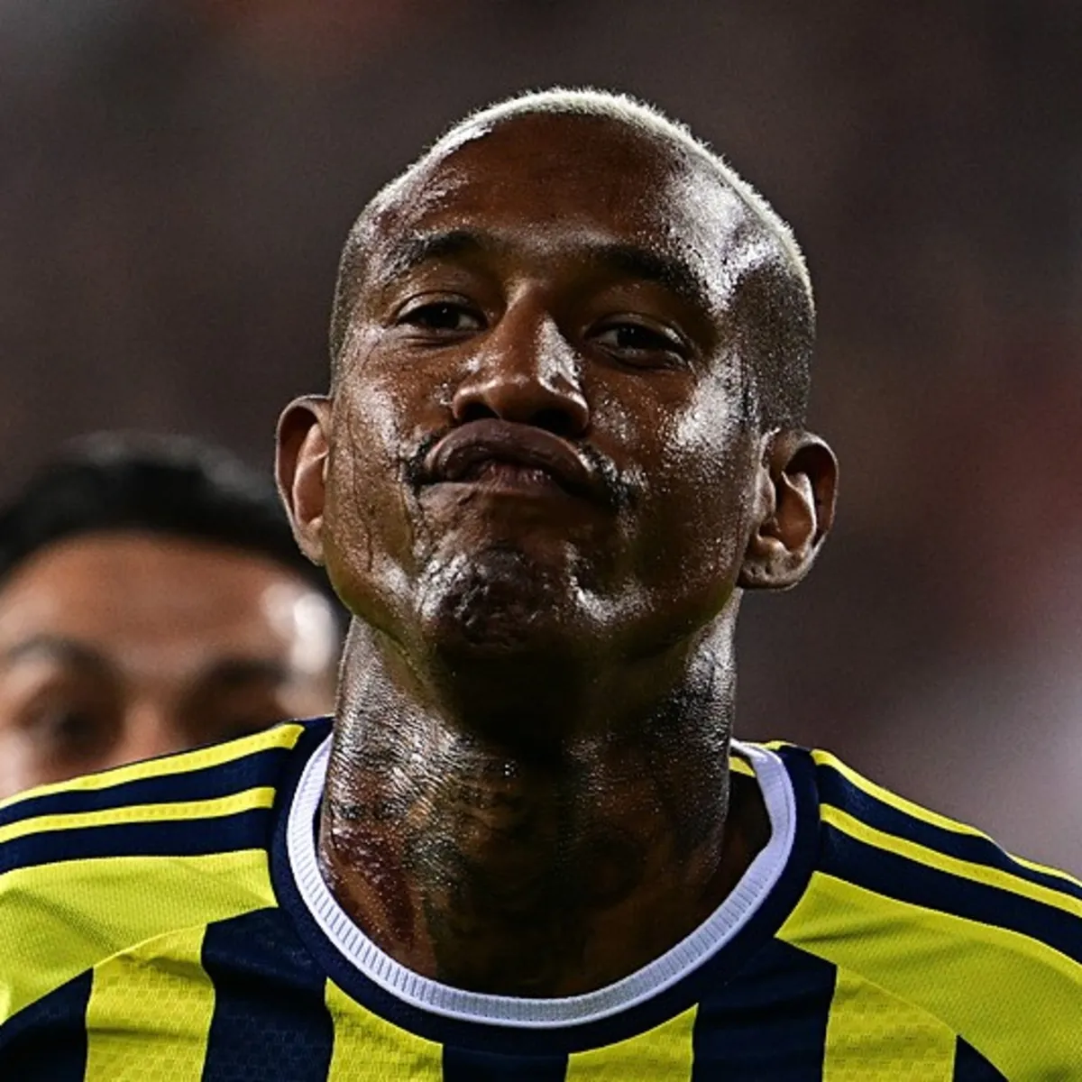 Anderson Talisca’dan derbi sonrası olay paylaşım!