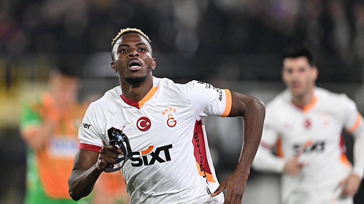 GALATASARAY HABERİ: Osimhen'den transfer açıklaması! Barcelona'ya gidecek mi? GALATASARAY HABERİ: Osimhen'den transfer açıklaması! Barcelona'ya gidecek mi?