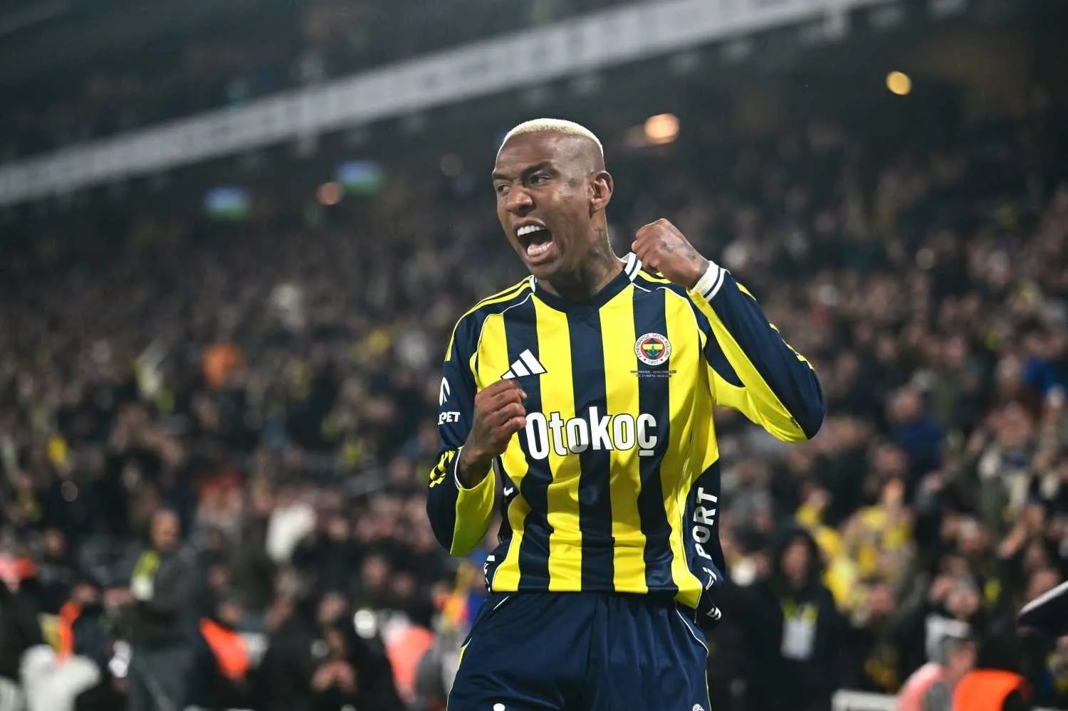 Anderson Talisca'dan Fenerbahçe'ye Veda Mesajı