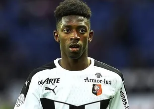 Borussia Dortmund ilk transferini yaptı
