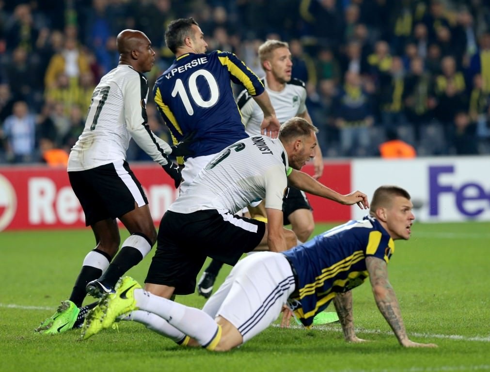 Fenerbahçe-Krasnodar karşılaşmasından kareler