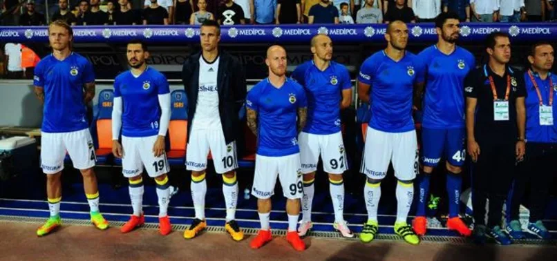 Van Persie ve Fernandao ilk kez aynı anda...