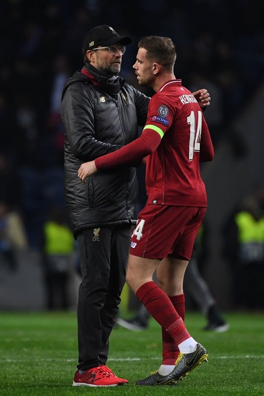 Liverpool zorlanmadan yarı finalde