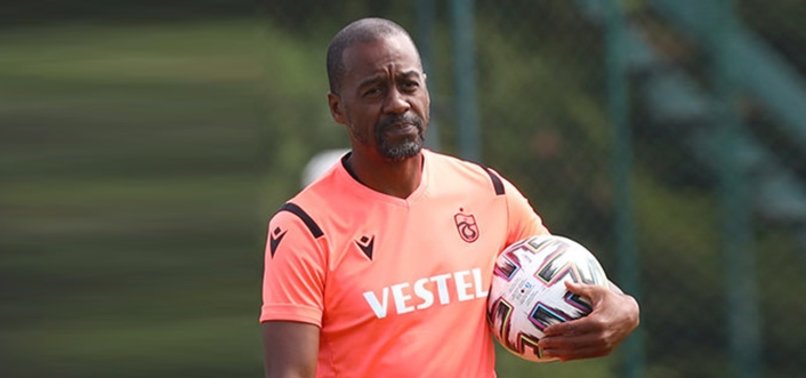 Eddie Newton'la yollar ayrılacak mı? Canlı yayında açıkladı