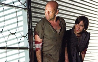 Zor Ölüm 4 Die Hard 4 filminin konusu nedir, oyuncuları kimler?
