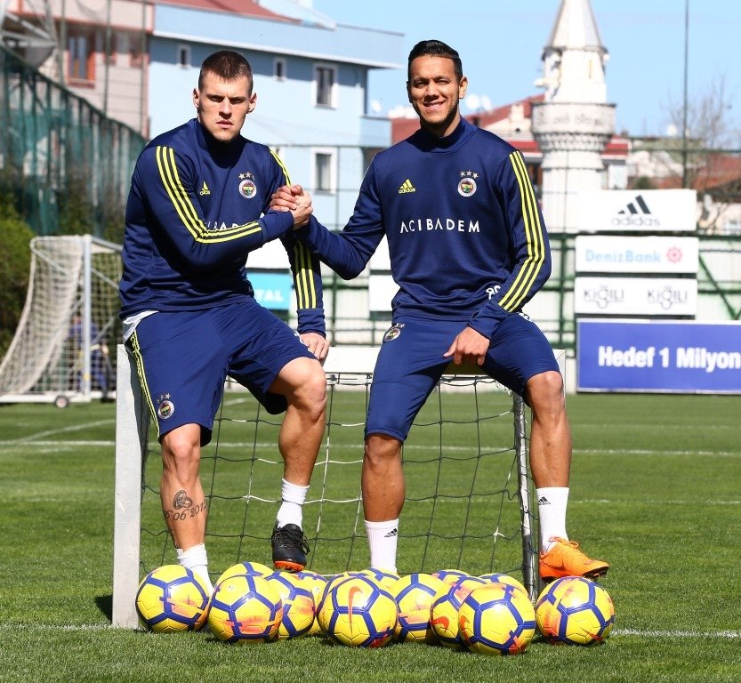 Josef de Souza için kritik görüşme!