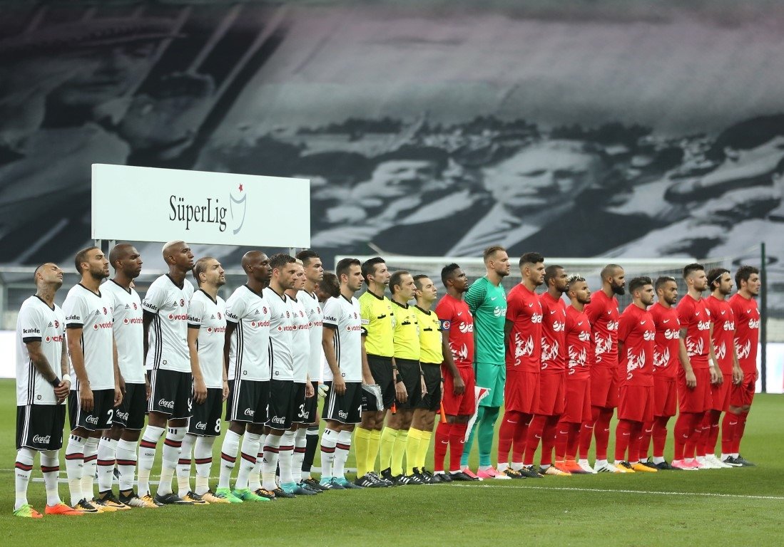 Beşiktaş - Antalyaspor maçından kareler