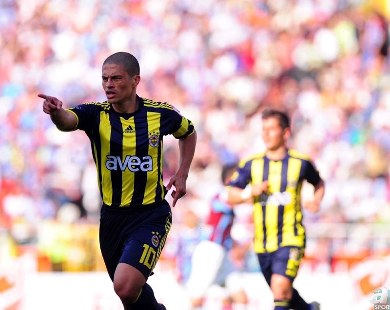 Fenerbahçe’de Alex de Souza sürprizi! Yeni görevi...