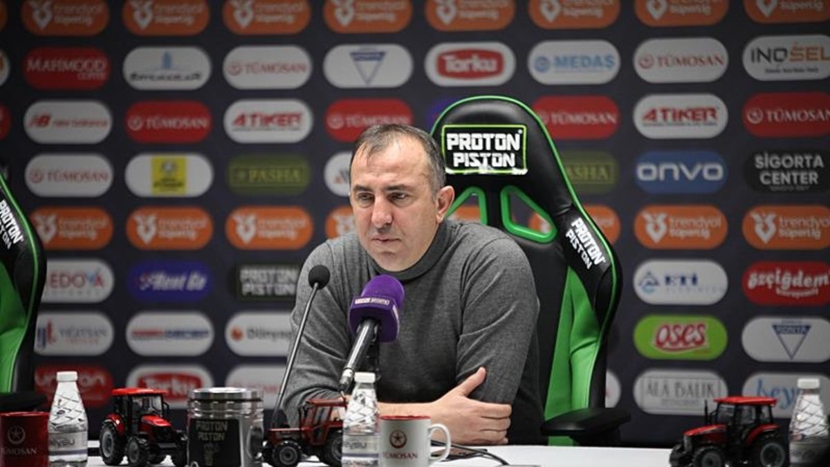 Tümosan Konyaspor Teknik Direktörü Recep Uçar: 13 haftanın en kötü iç saha oyununu oynadık Tümosan Konyaspor Teknik Direktörü Recep Uçar: 13 haftanın en kötü iç saha oyununu oynadık