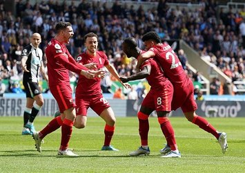 Liverpool yarışı bırakmıyor!