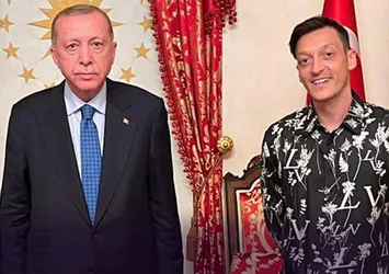 Başkan Erdoğan Mesut Özil'i kabul etti
