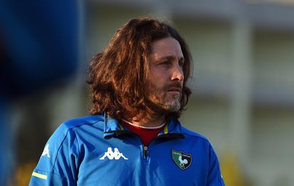 TFF 1. Lig ekiplerinden Denizlispor’da teknik direktör Fatih Tekke ile yollar ayrıldı!