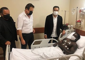 Beşiktaşlı yöneticilerden N'Sakala’ya ziyaret