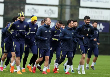 Fenerbahçe çıkış arıyor