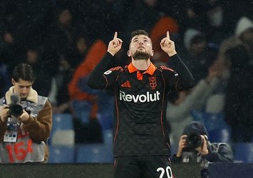 Como Napoli'yi penaltılarda yendi!