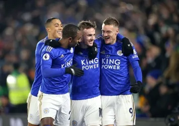 Leicester City 2'de 2 yaptı!