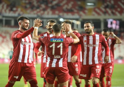 Sivasspor çıkışını sürdürdü!