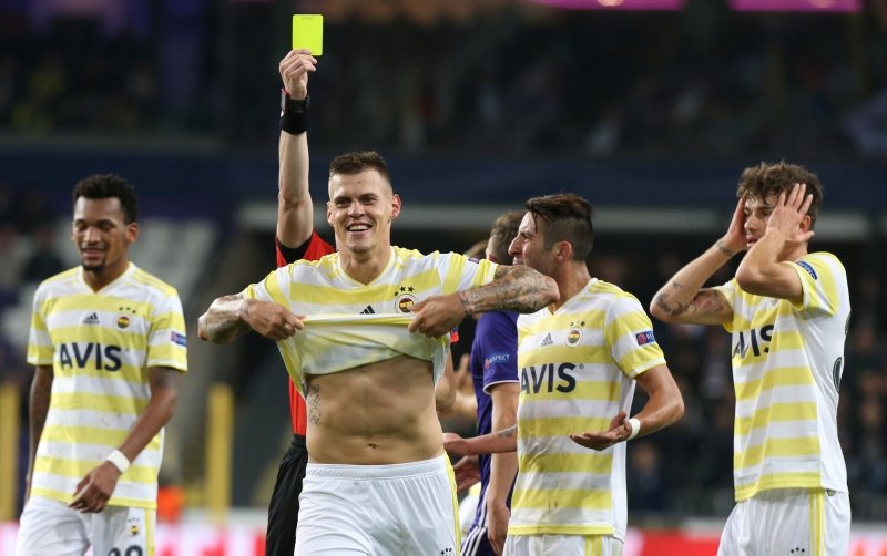 Skrtel’in menajerinden ayrılık itirafı!