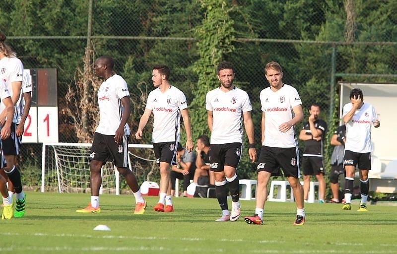 Caner Erkin: Vicdanlarıyla baş başa bırakıyorum