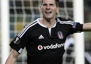 Mario Gomez Beşiktaş'tan ayrılıyor