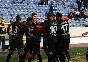 Hatayspor çıkışa geçti!
