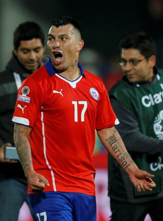 Beşiktaş’tan Gary Medel’e 10 milyon euro
