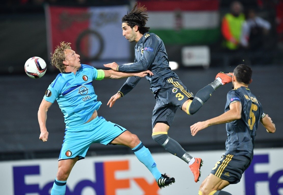 Hasan Ali Kaldırım ezeli rakibe gidiyor