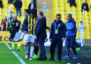 Advocaat'tan çıldırtan değişiklik