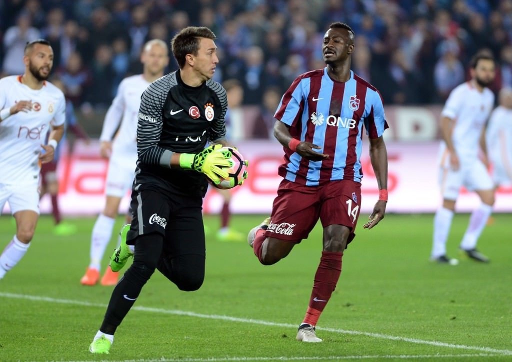 Ersun Yanal: Dame N’Doye adam gibi adam