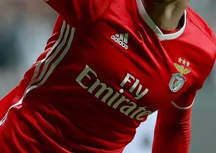Barcelona Douglas'ı Portekiz ekibine kiraladı
