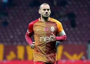 Galatasaray'da Sneijder şoku!