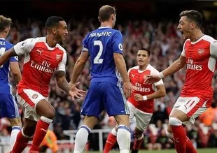 Arsenal, Chelsea'yi dağıttı