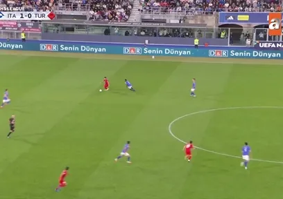 Uğurcan Çakır gole izin vermedi!