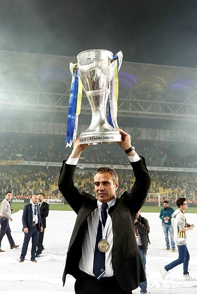 Fenerbahçe Ersun Yanal’la görüştü!