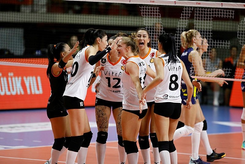Eczacibasi Vitra Fenerbahce Opet 3 2 Aspor