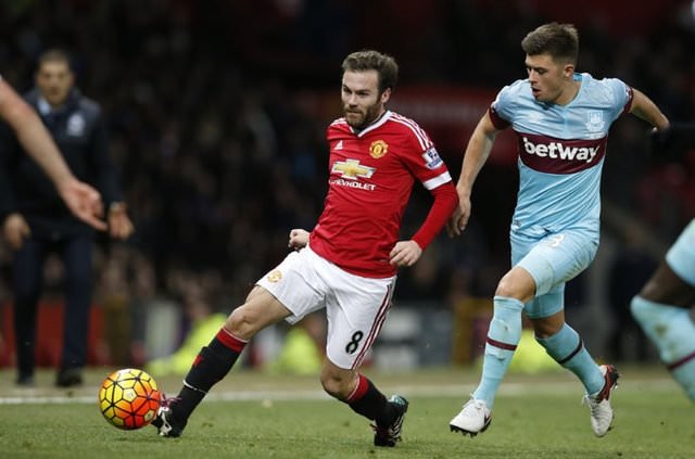 Dünyanın en iyi 100 futbolcusu