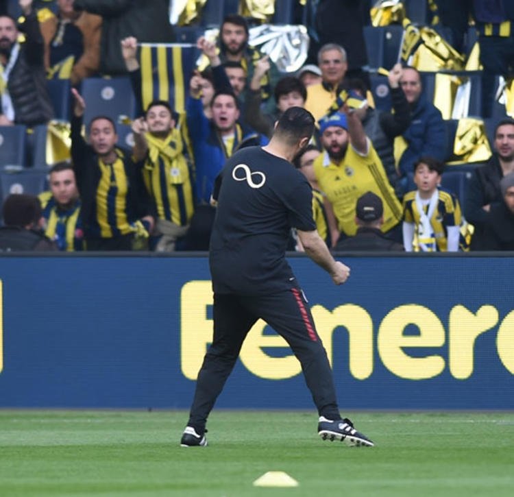 Kadıköy’de Hasan Şaş krizi! Tünelde...