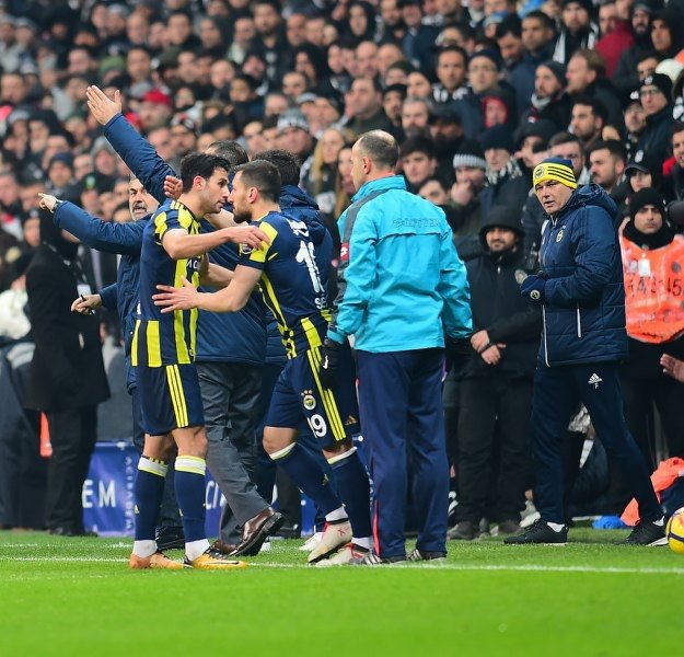 Caner Erkin’den Fenerbahçe taraftarına cevap...
